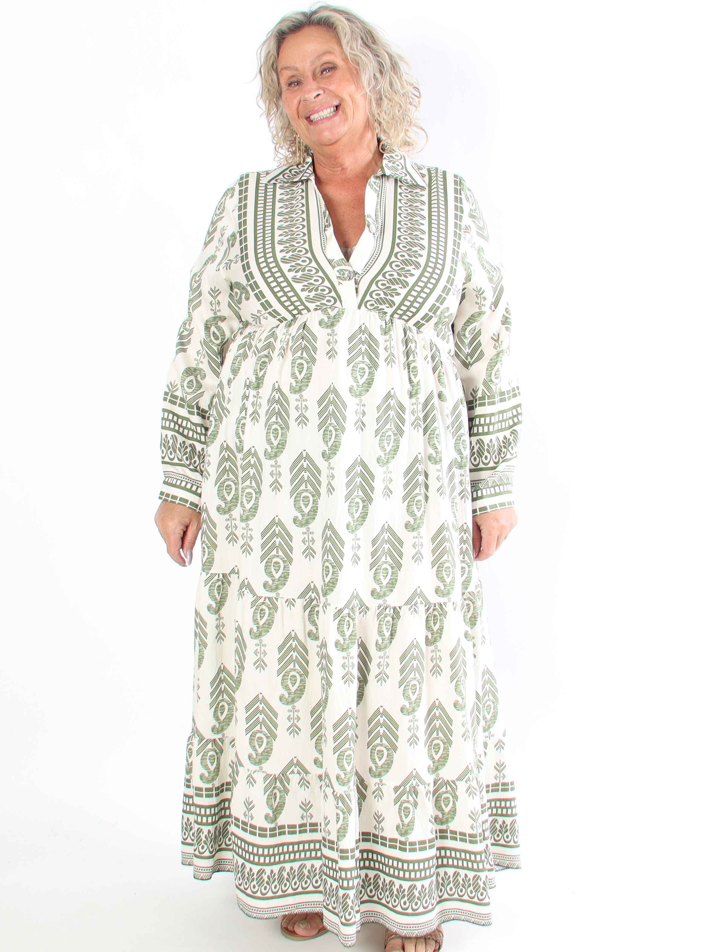 Raina - Lång mönstrad plus size-klänning i viskos